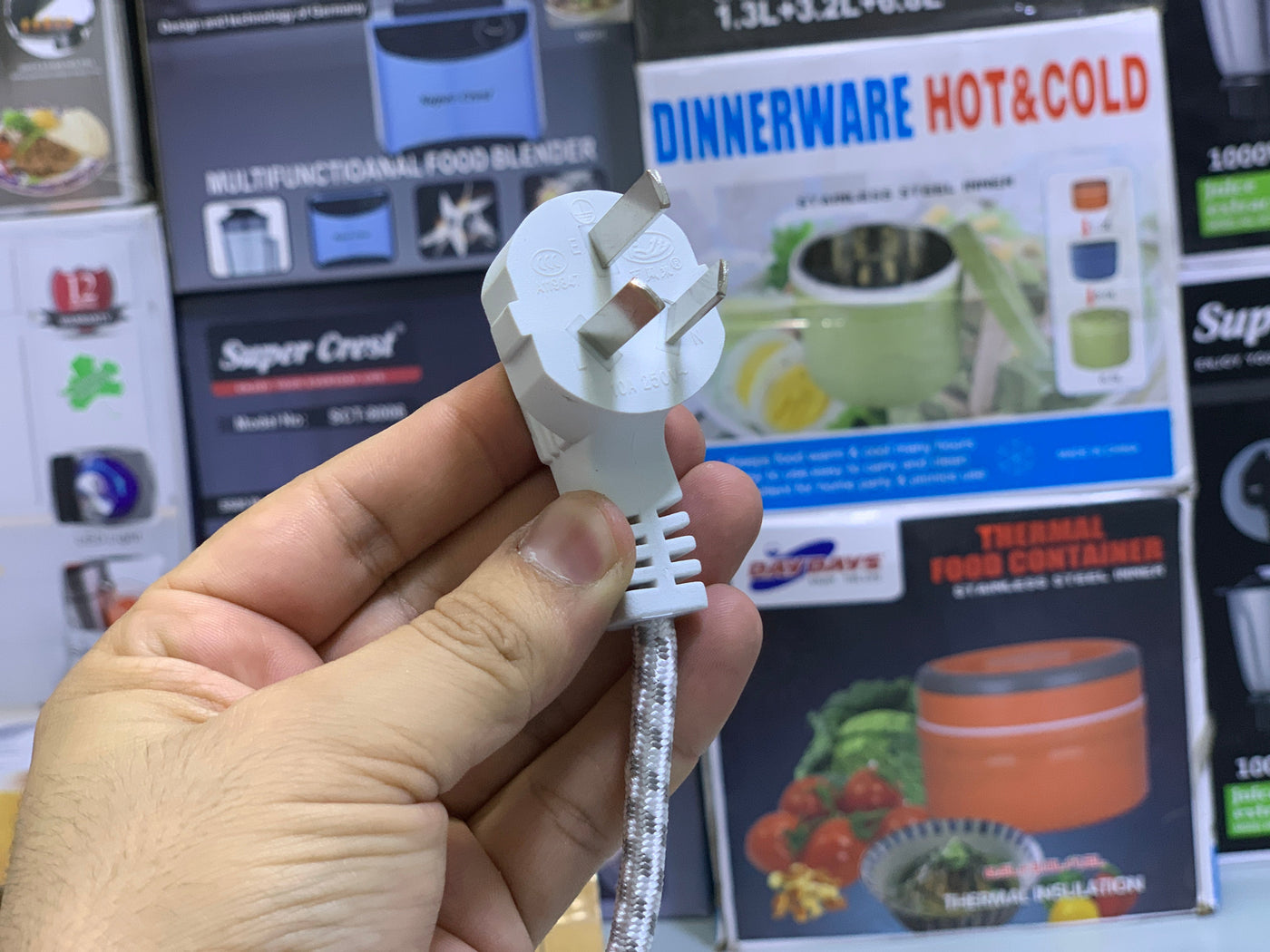 Konka Portable Steam iron 1000w 100ml weight 590g/850g