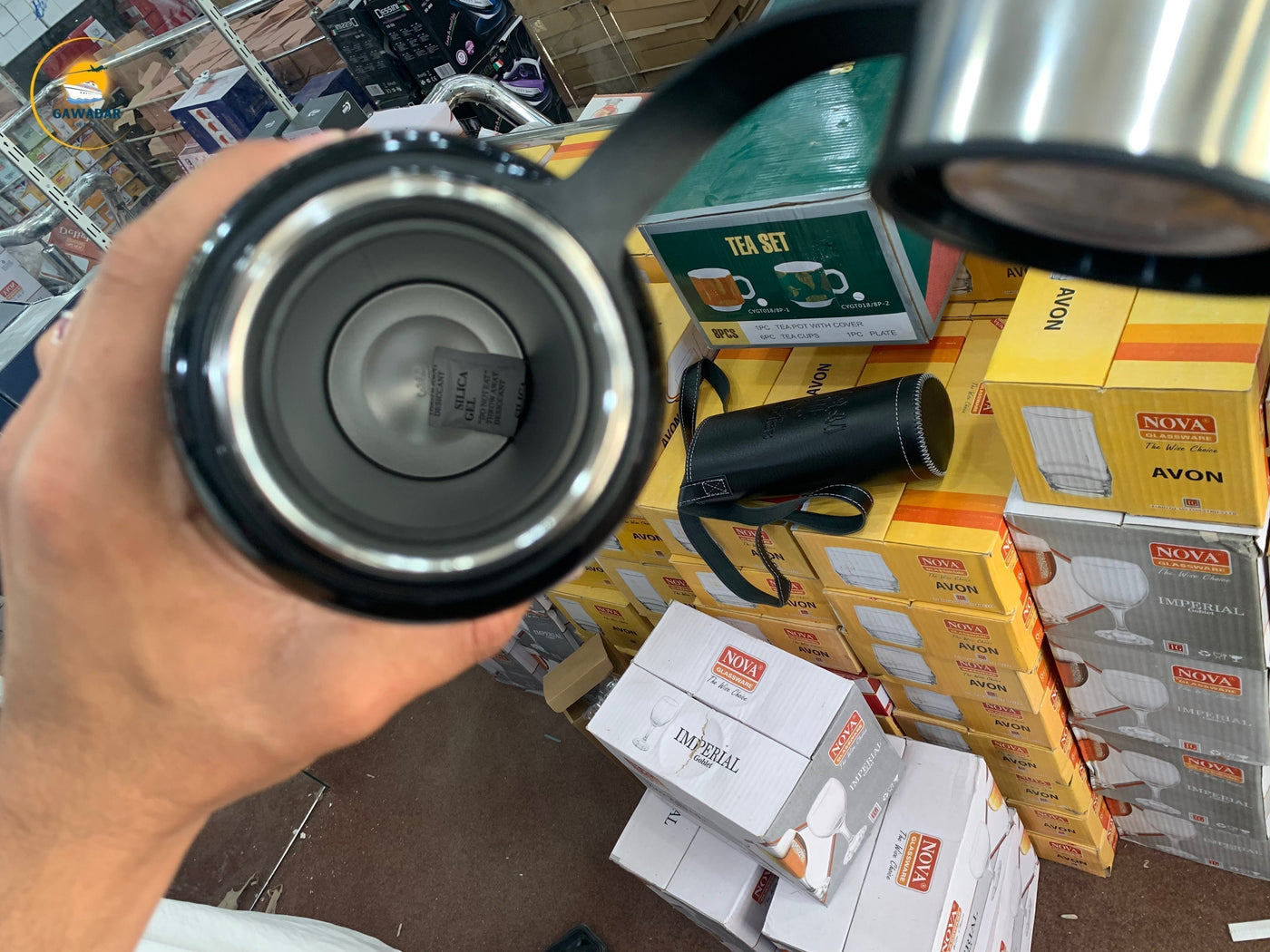 Vacuum Hot & Cold Bottles with Leather Cover  1100 ML Stainless Steel  Hot Selling Item