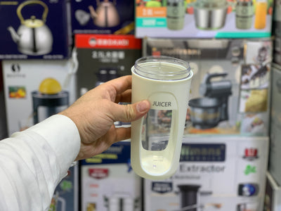 Powerful Mini Portable Juicer with 8 Stainless steel Blades For smoothie shakes