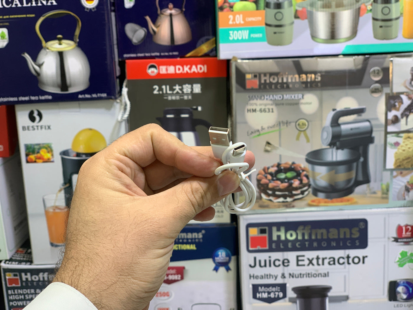 Powerful Mini Portable Juicer with 8 Stainless steel Blades For smoothie shakes