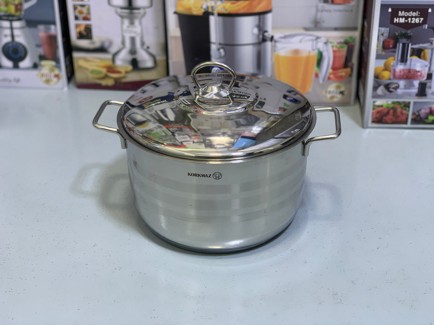 Korkmaz Cookware Set 9 Pieces Stainless Steel induction base