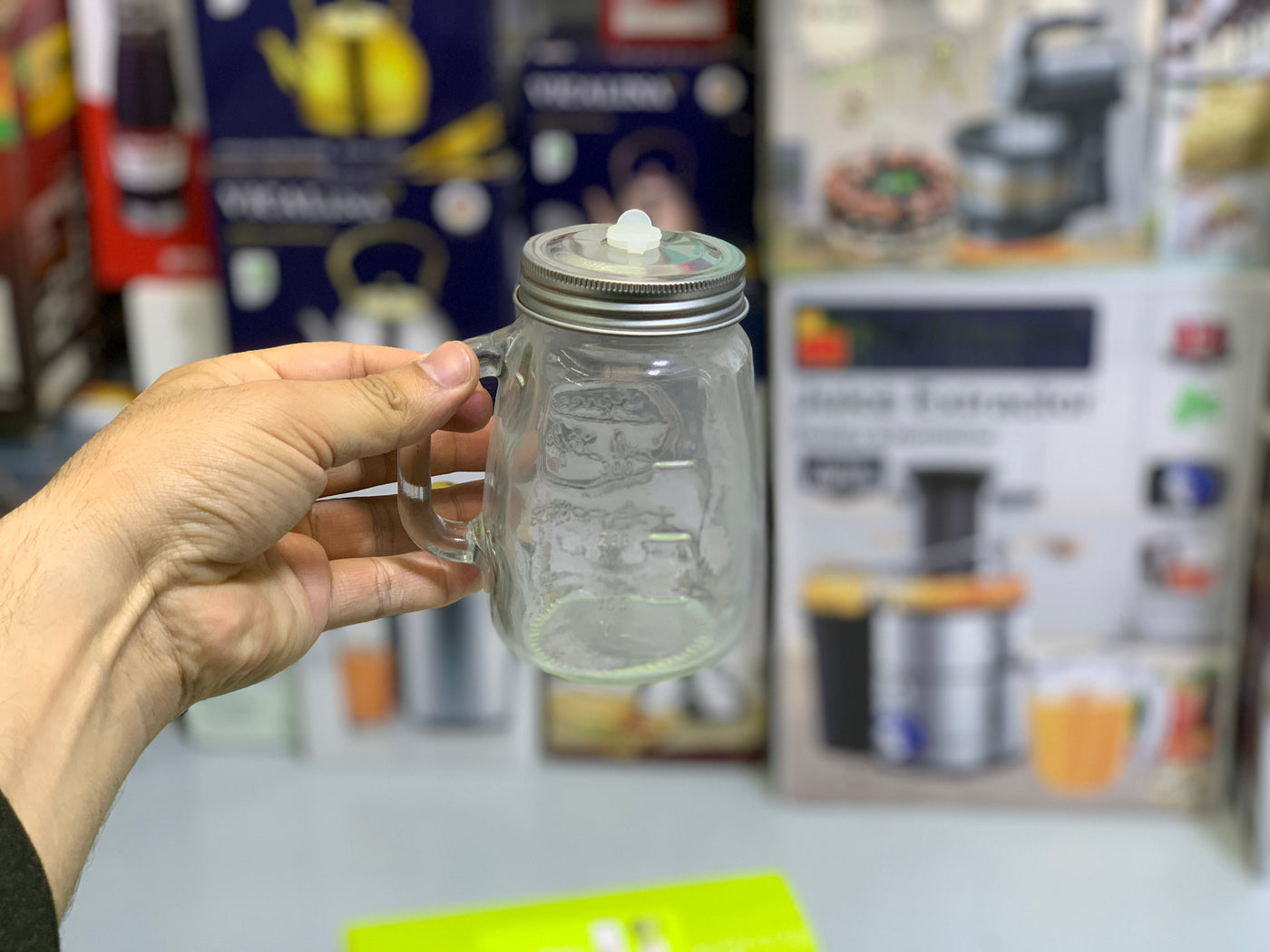 Mini Juicer Blender 160w 300ml and 400ml Containers Stainless Steel Blades