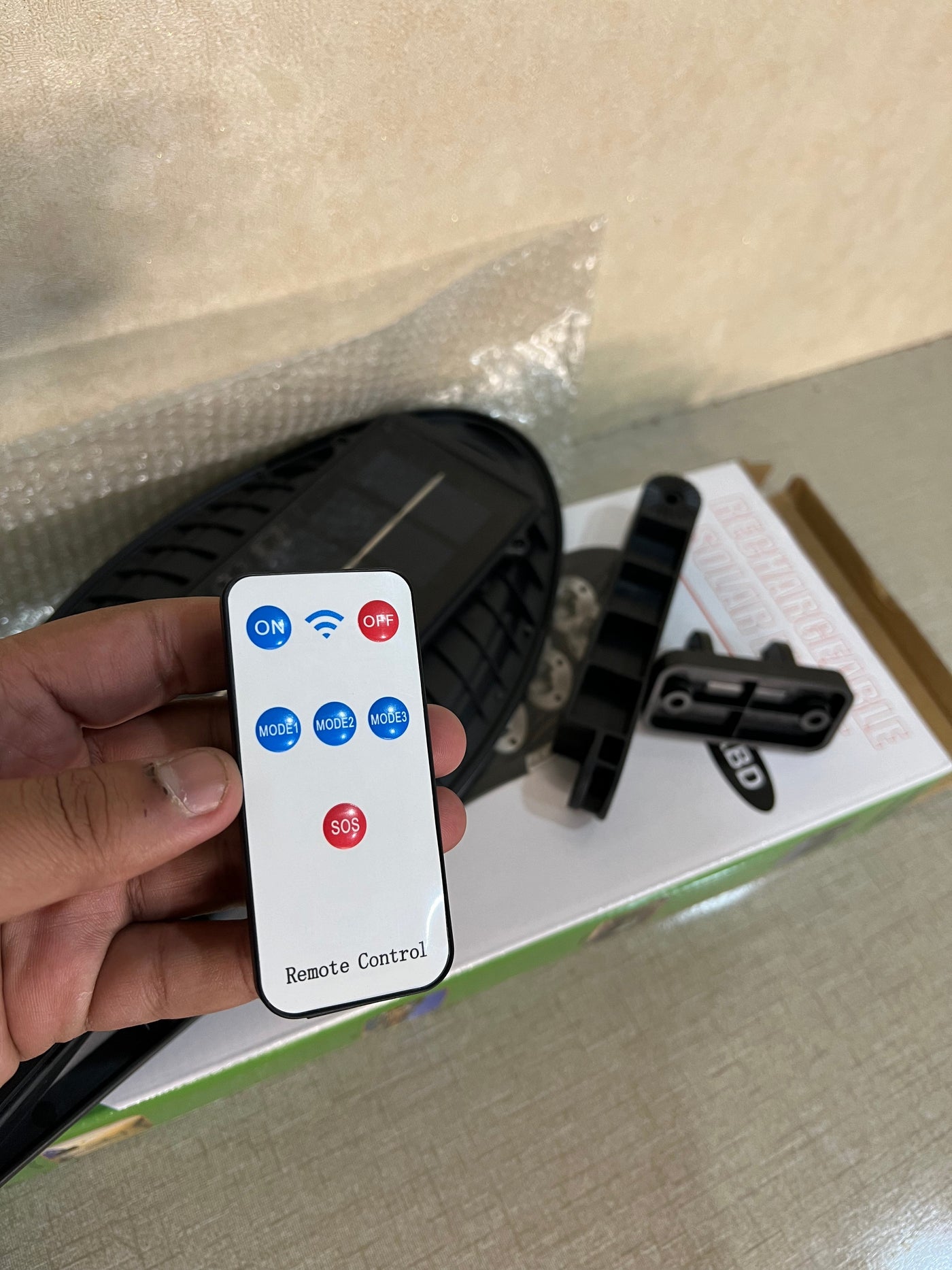 6 COBs Powerful Solar Sensor Light with Multifunction and Remote Control || Lots Import