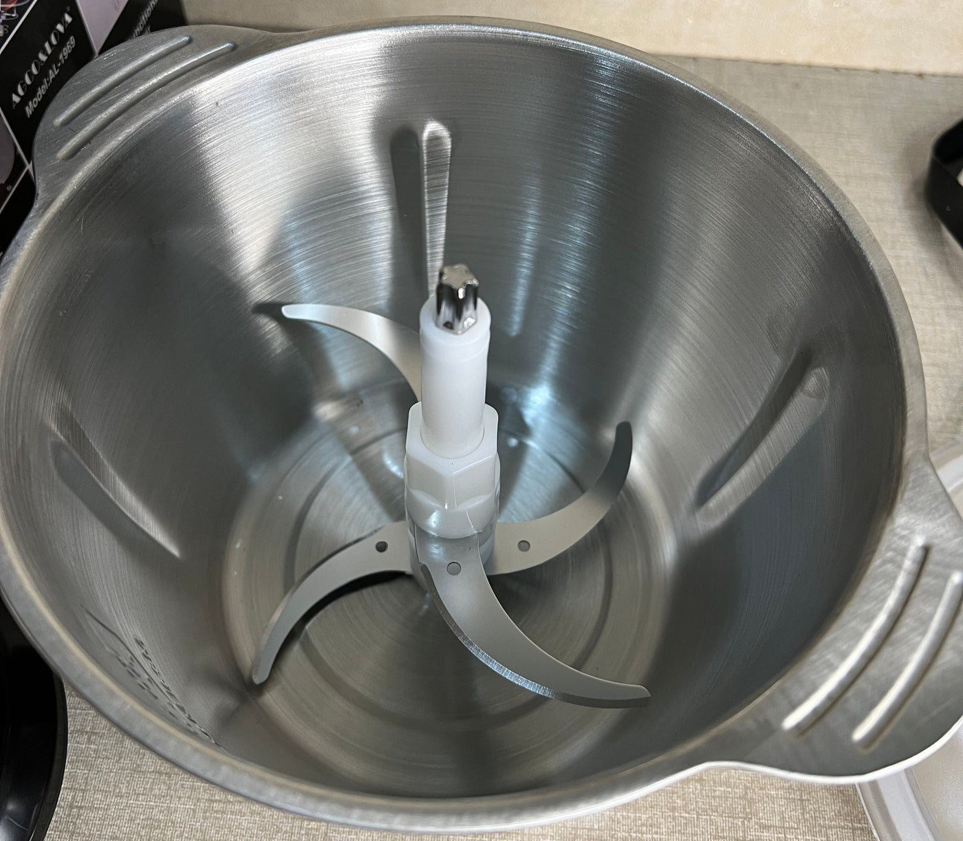 Silver Crest Meat Chopper 3 Litter 1000 watt orignal