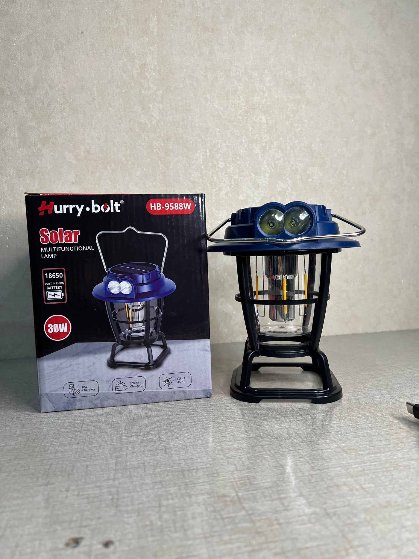Hurrybolt 30W Multifunction Solar Lamp